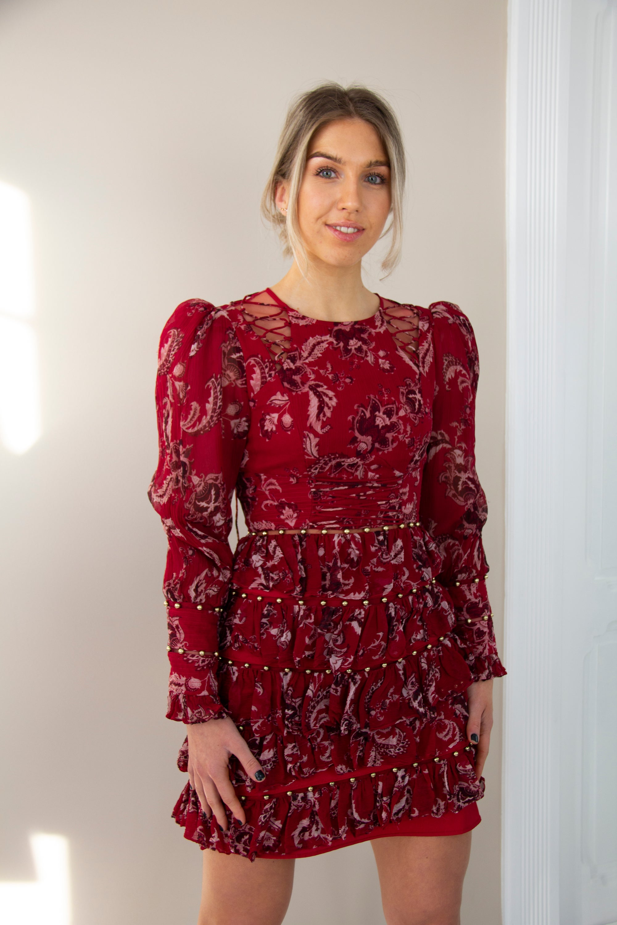 THURLEY - Red Dress