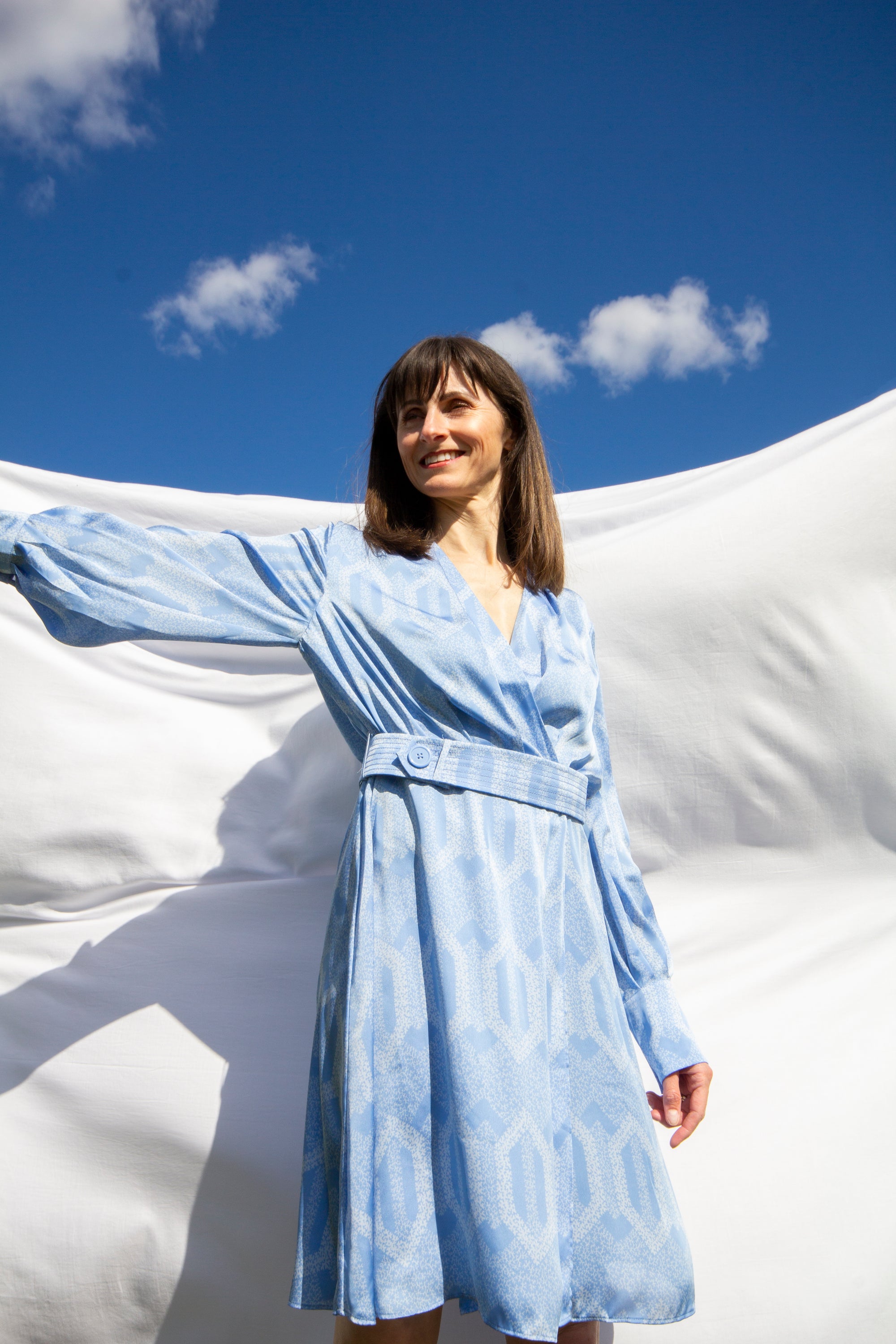 EQUIPMENT - Light Dress
